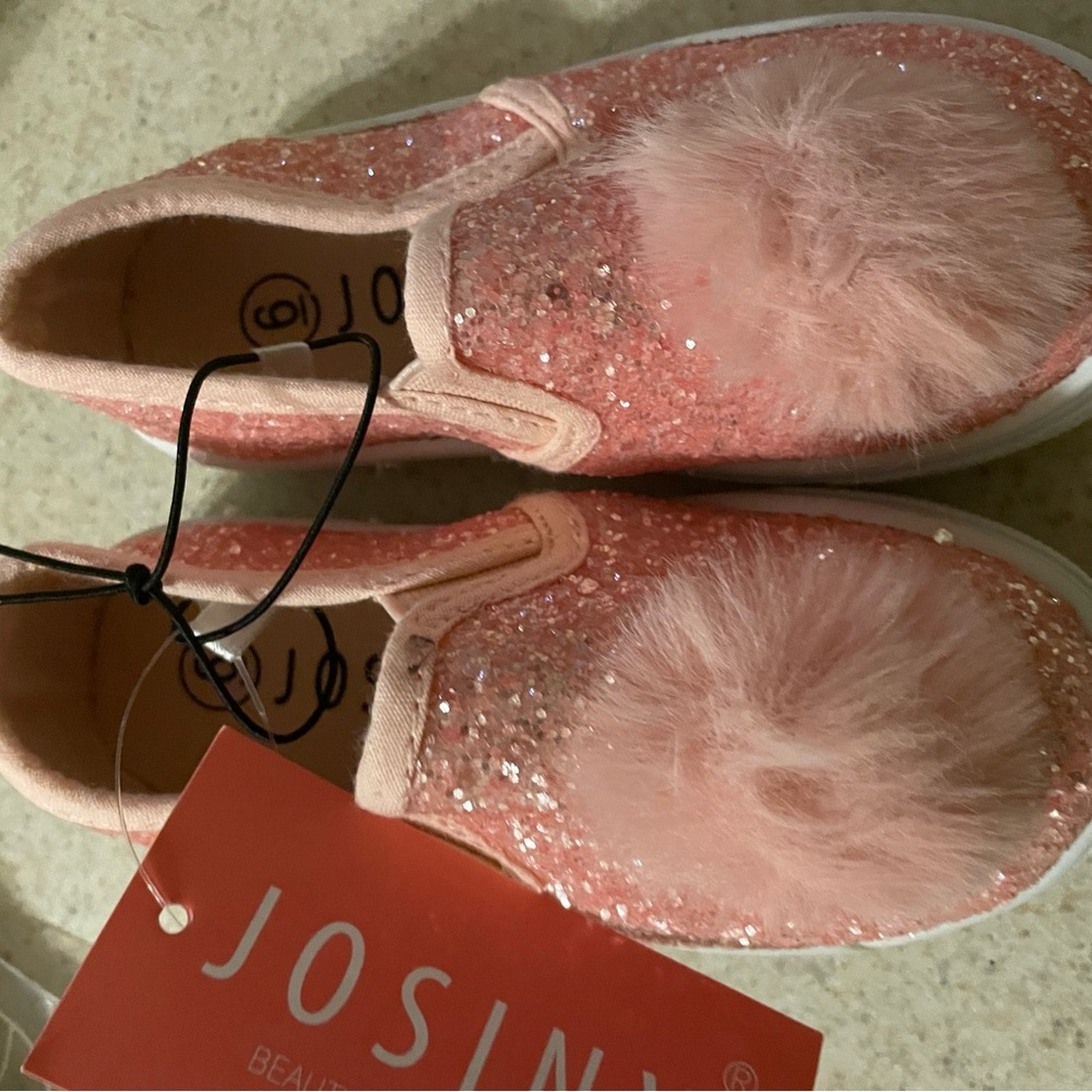 Josiny Size 6 pink  Glittered Poms Slip On Shoes new